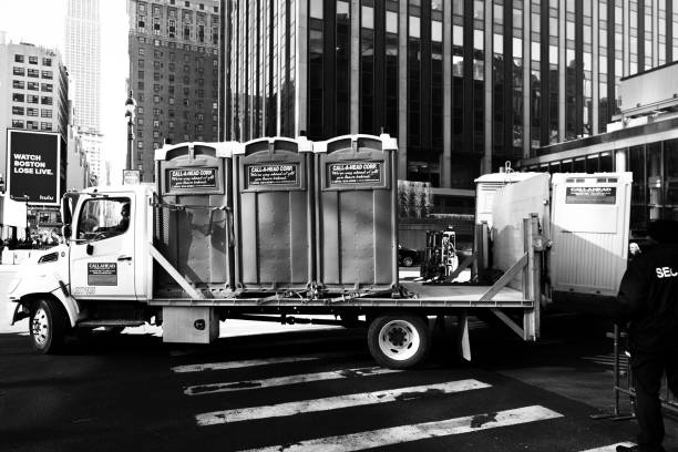 Best Porta potty services near me  in Batavia, IL